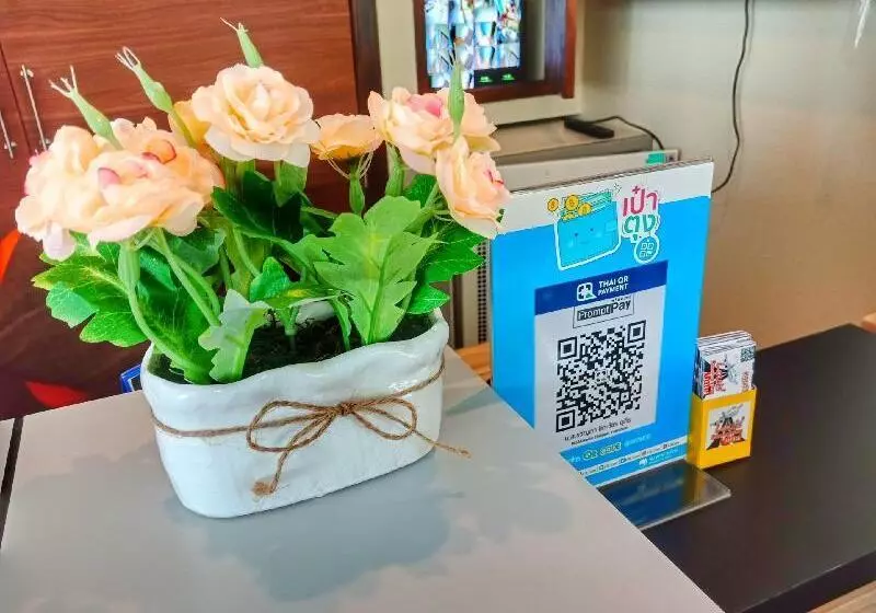 ホテル Louis  Runway View