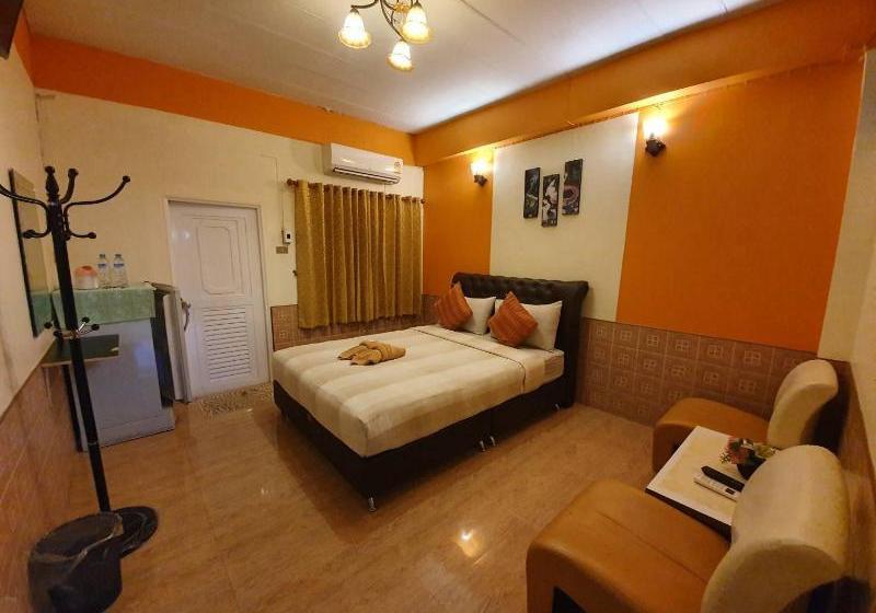 호텔 May Apartment