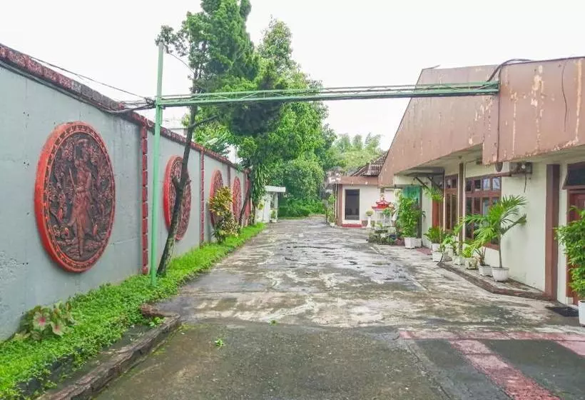 Hotelli Oyo 3290  Herlingga Jaya