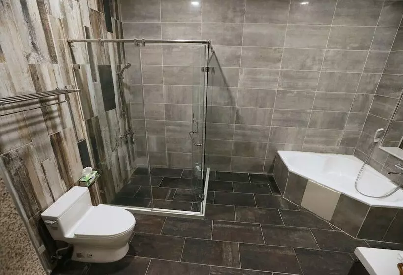 پانسیون Water Tail Homestay