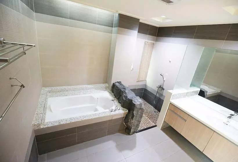 پانسیون Water Tail Homestay
