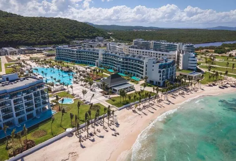 استراحتگاه Ocean Eden Bay - Adults Only - All Inclusive