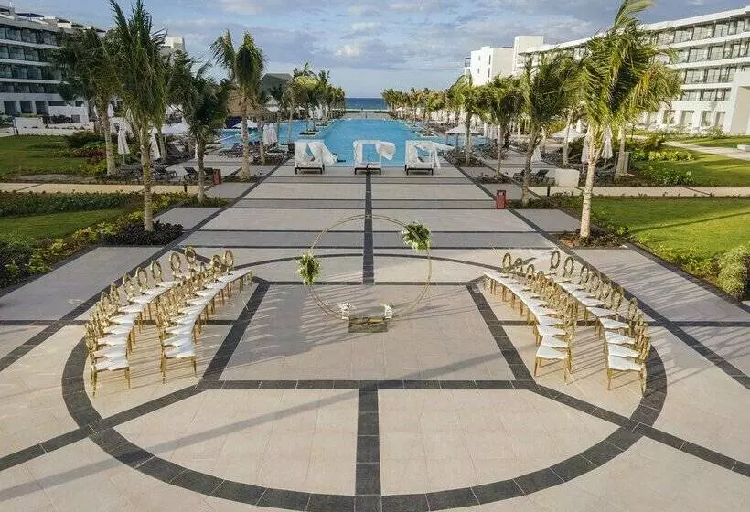 استراحتگاه Ocean Eden Bay - Adults Only - All Inclusive