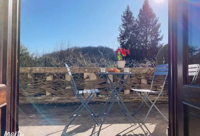 ベッドアンドブレックファースト Villa Franciana