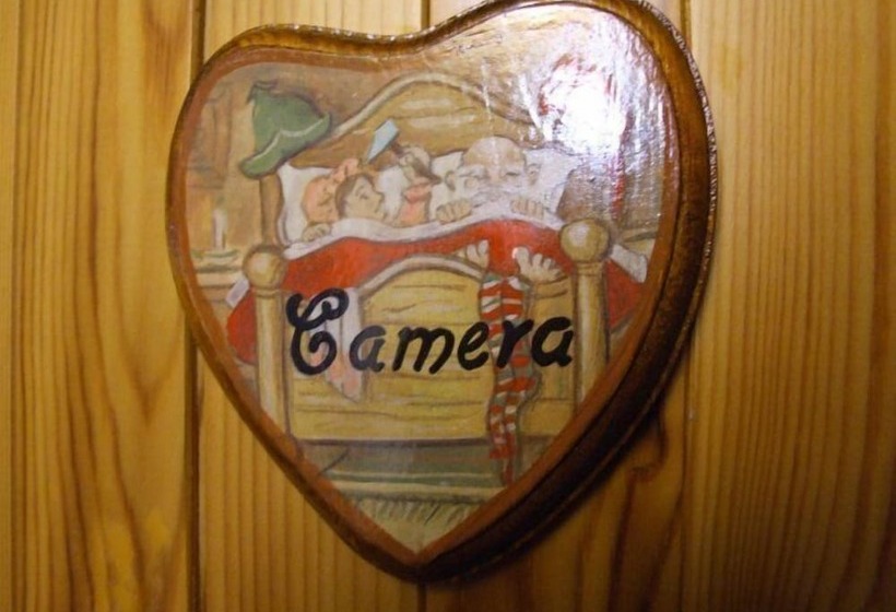 בית מלון כפרי Cimone