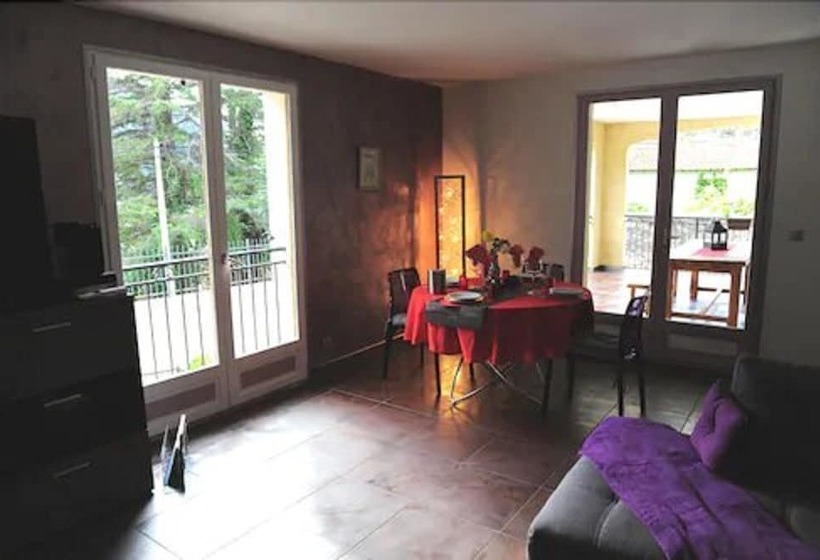 Mouna D By Gites De France