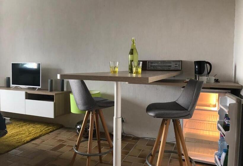 Пансион L Epervier Blanc