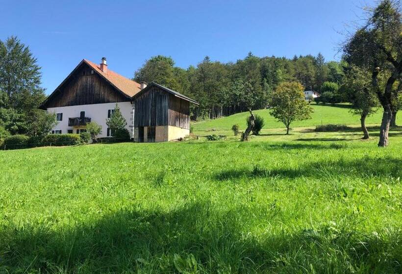 Пансион L Epervier Blanc