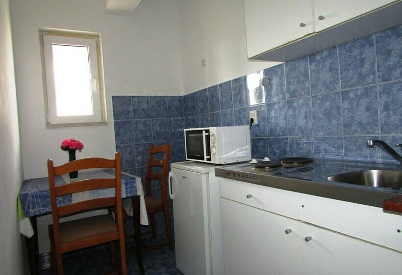 膳宿费 Villa Paladina