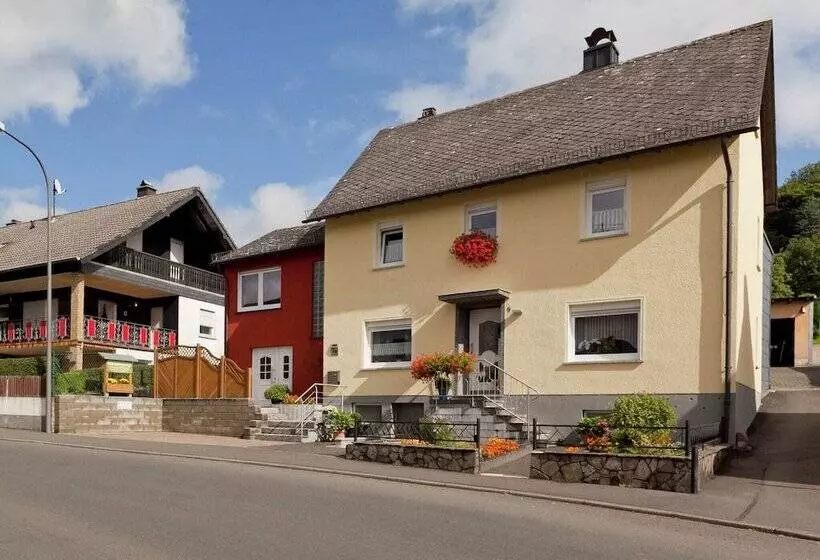 Apartment Near The Nurburgring With Terrace