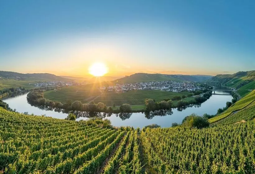 Comfortable Apartment In Ediger Eller Eifel