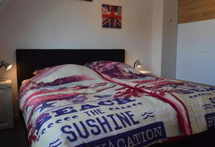 Cozy Apartment In Rees With Free Wifi