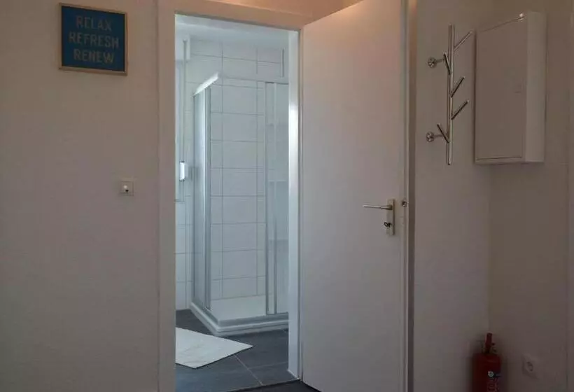 Cozy Apartment In Rees With Free Wifi