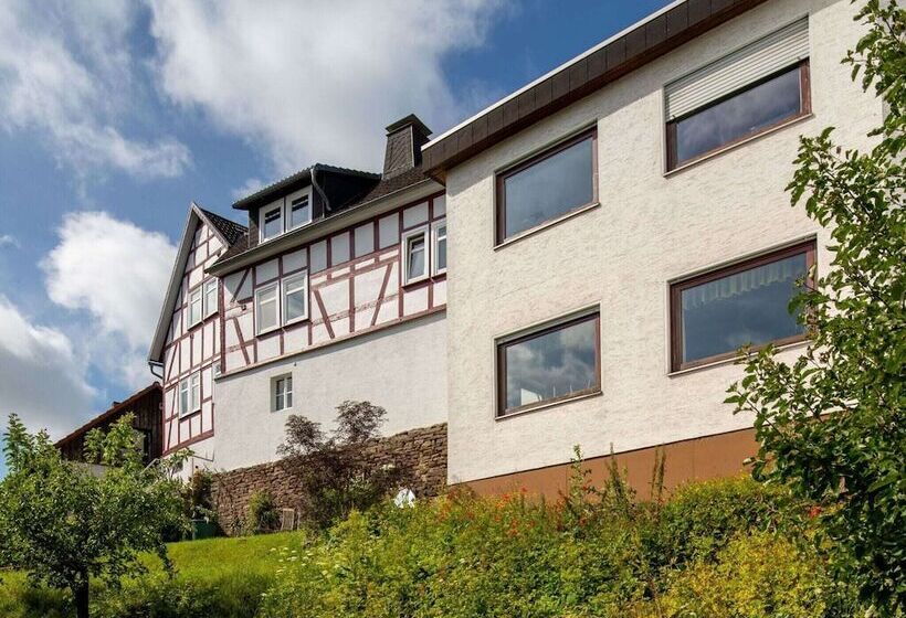 Heritage Apartment In Battenberg Near Skiing