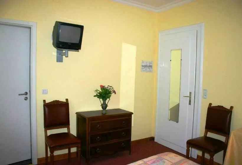 Hotelli L'hostellerie Le Turckheim Croix D'or