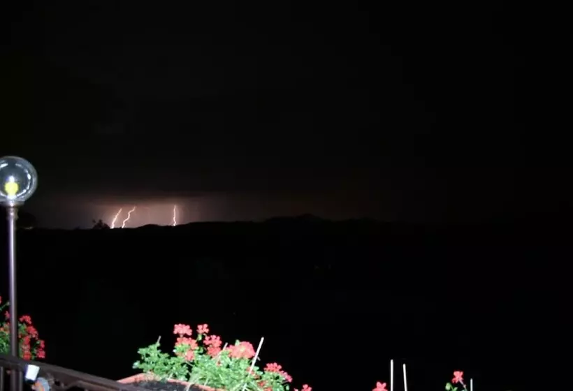 Hotelli L'hostellerie Le Turckheim Croix D'or