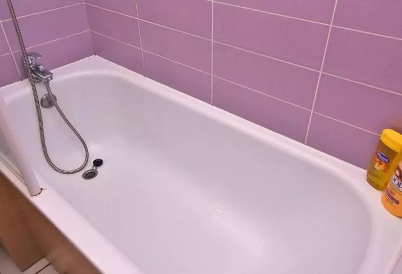Beautiful Flat With Pool In Moliets Et Maa