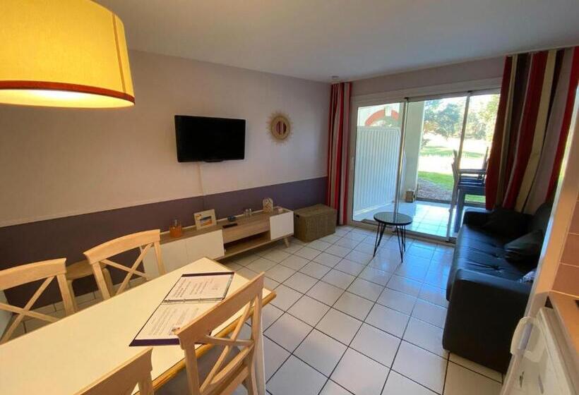 Beautiful Flat With Pool In Moliets Et Maa