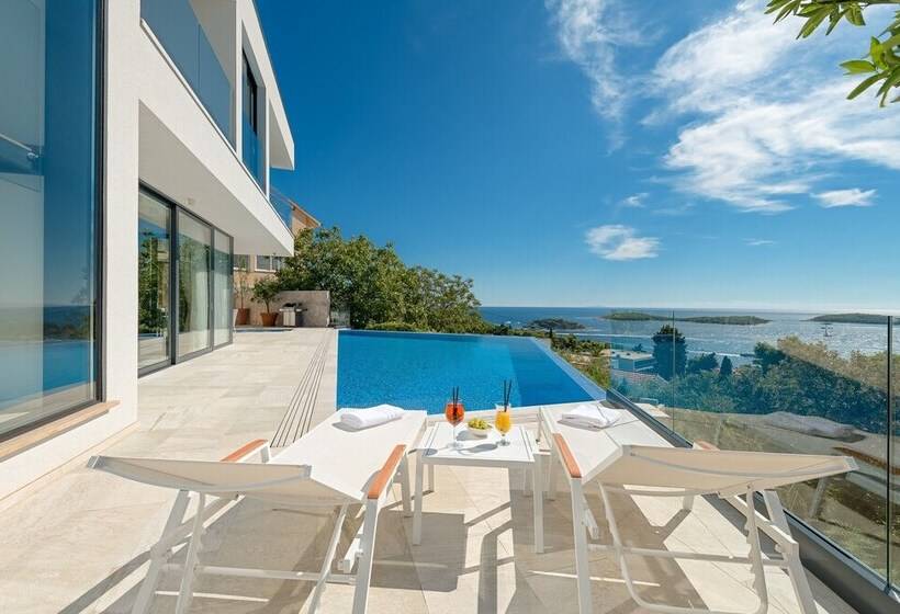 Luxury Villa Princess Of Hvar With Pool