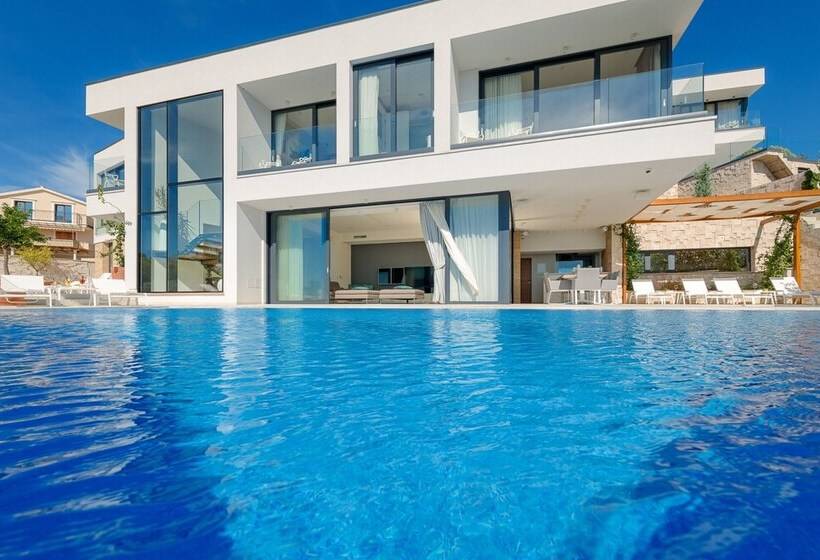 Luxury Villa Princess Of Hvar With Pool