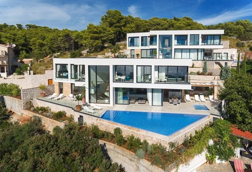 Luxury Villa Princess Of Hvar With Pool