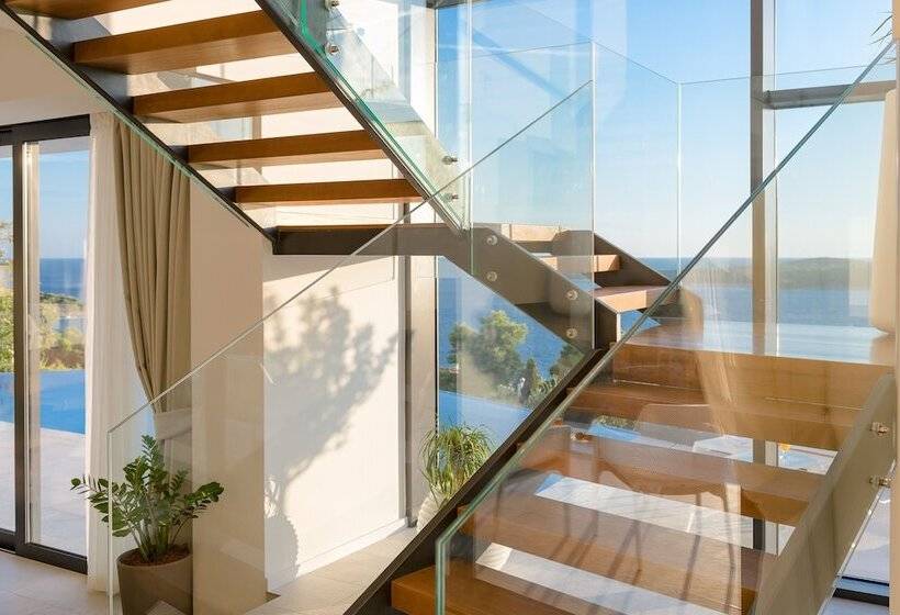 Luxury Villa Princess Of Hvar With Pool