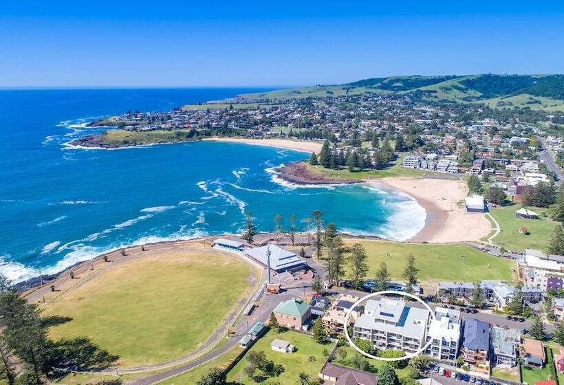 Oceanview Kiama Right In Town Opposite Beach