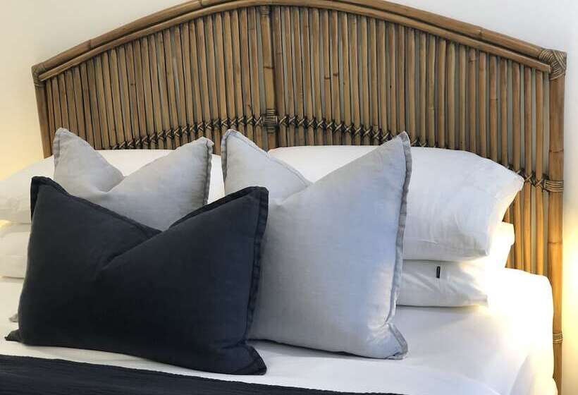 Oceanview Kiama Right In Town Opposite Beach