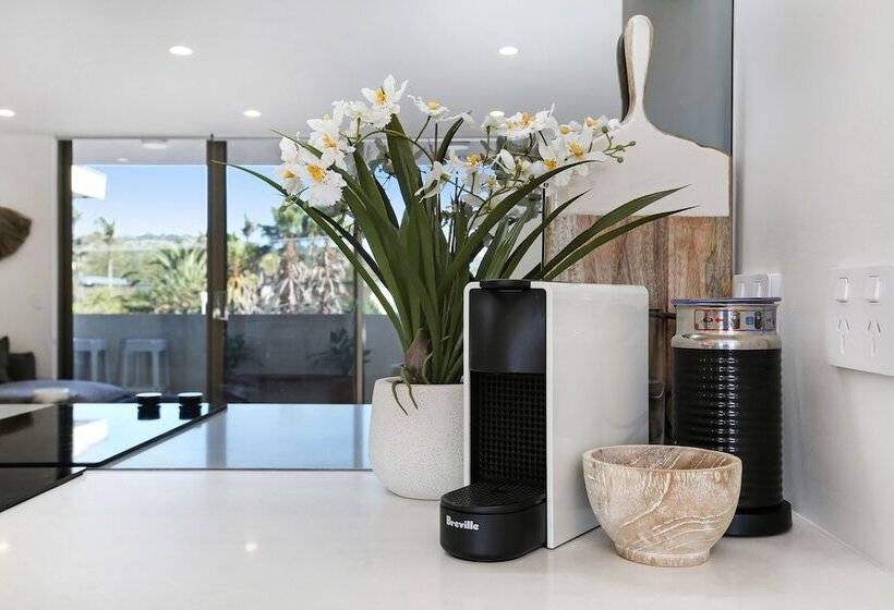 Oceanview Kiama Right In Town Opposite Beach