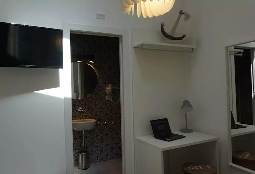 ペンション L'ancora B&b