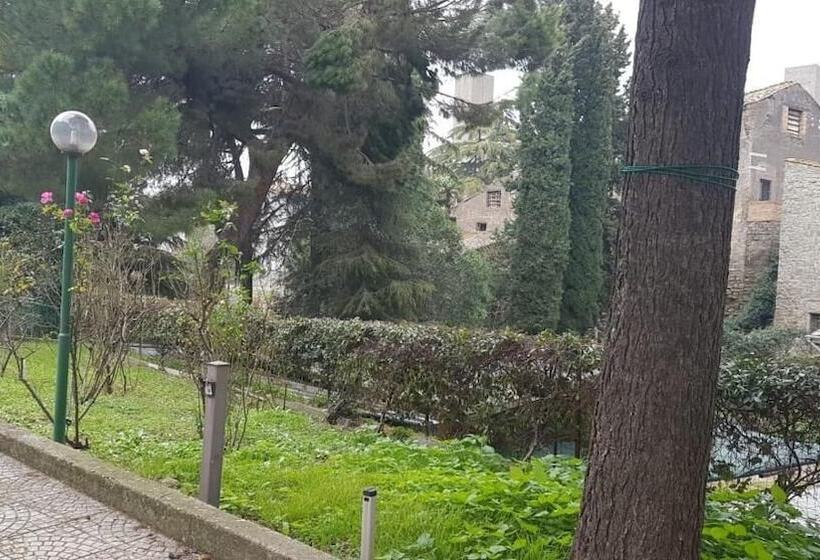 پانسیون Nazareth Residence