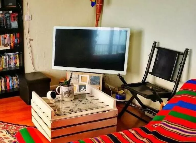 Majatalo Nids Les Peupliers Paris