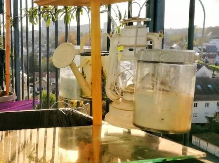 Majatalo Nids Les Peupliers Paris