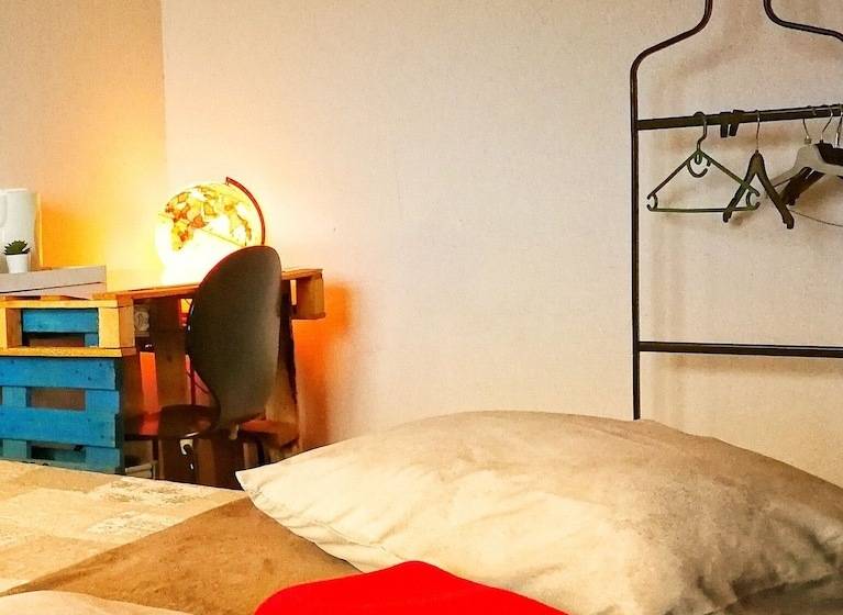 پانسیون Nids Les Peupliers Paris