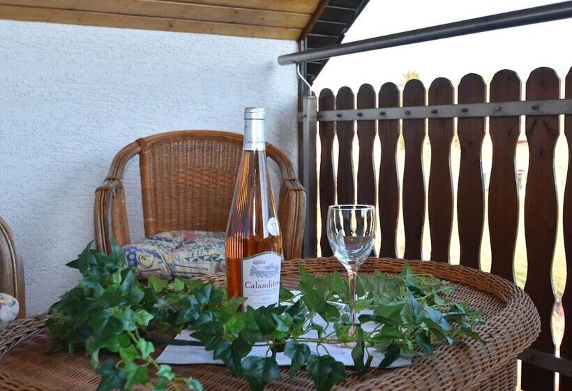 Quiet Apartment In Merlsheim With Balcony