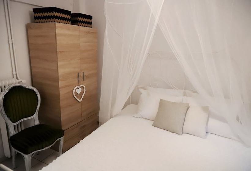 Restart House Athens Riviera