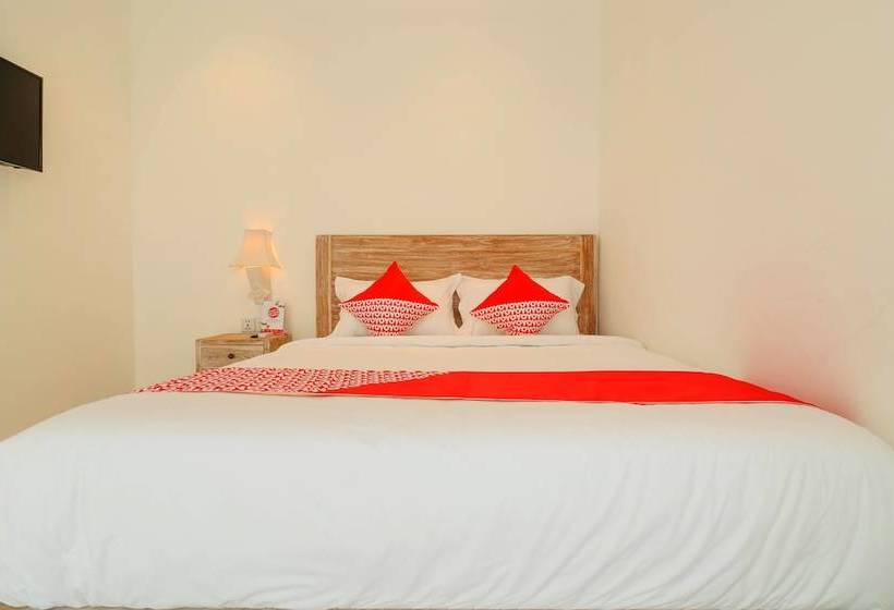 Общежитие Uma Menuh Guest House By Oyo Rooms