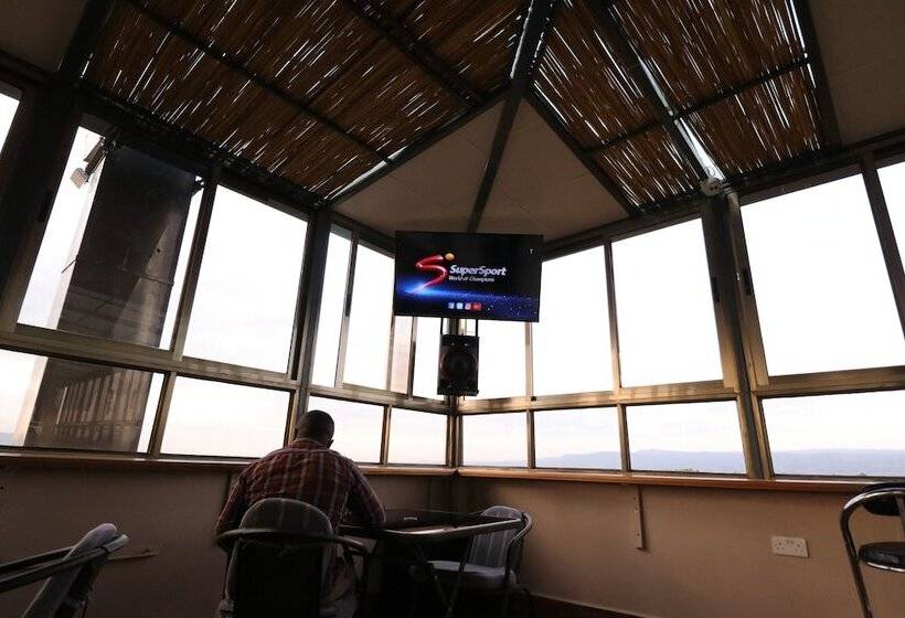 Buraha Zenoni Hotel And Resort