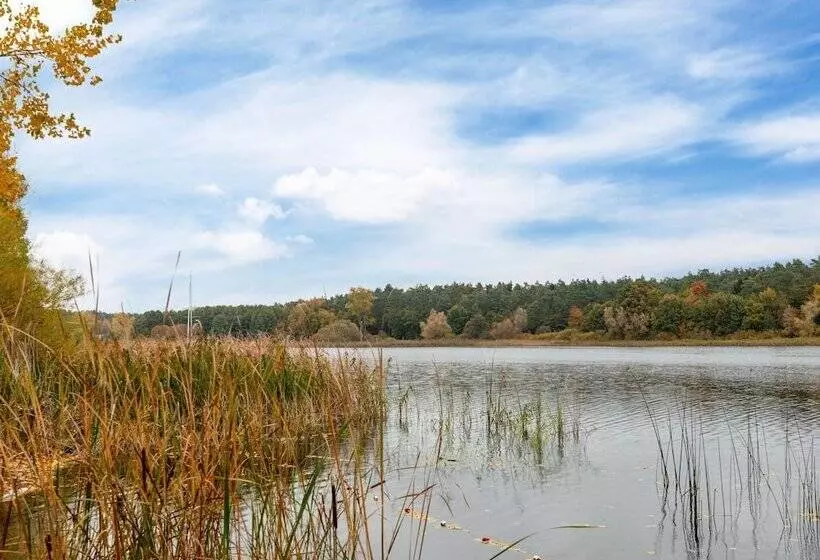 Cozy Bungalow In Nakenstorf With Garden