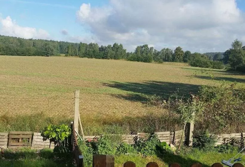 Cozy Bungalow In Nakenstorf With Garden