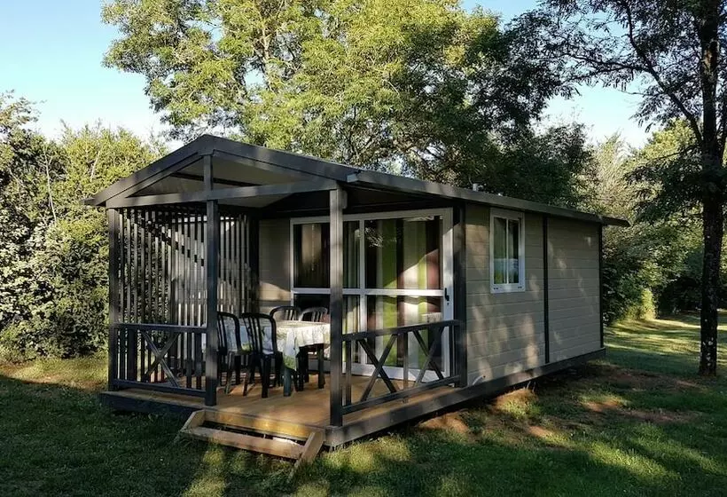 ホテル Au Tour De L Aveyron