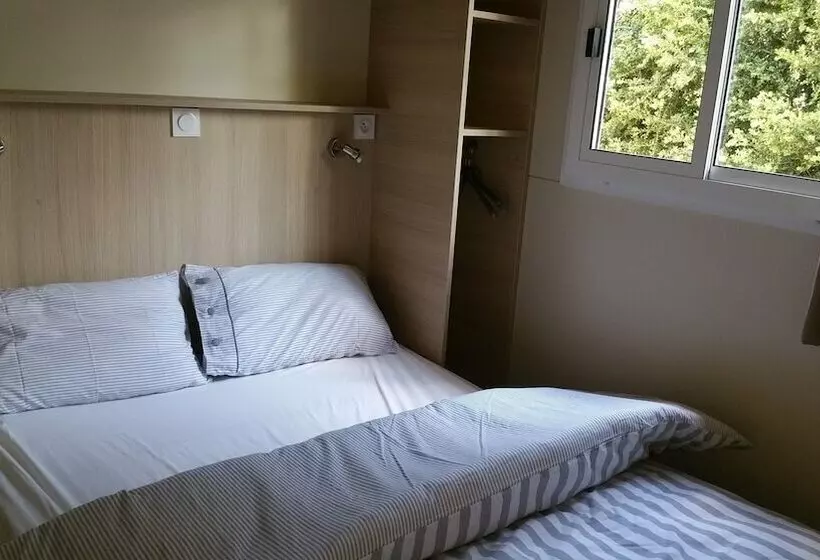 ホテル Au Tour De L Aveyron