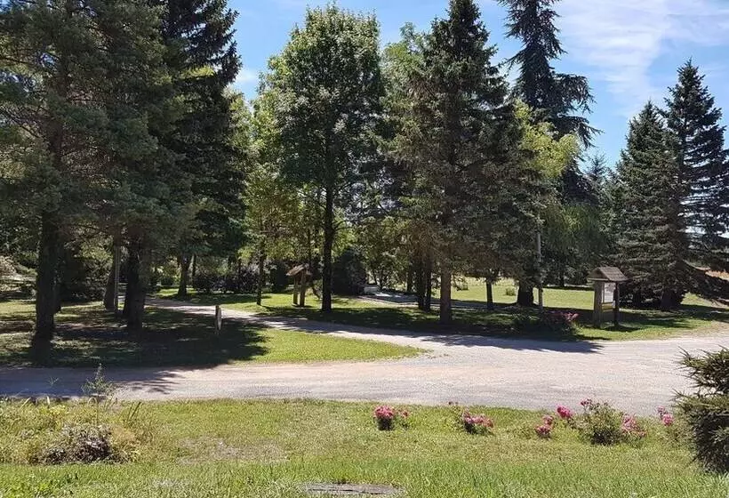 ホテル Au Tour De L Aveyron