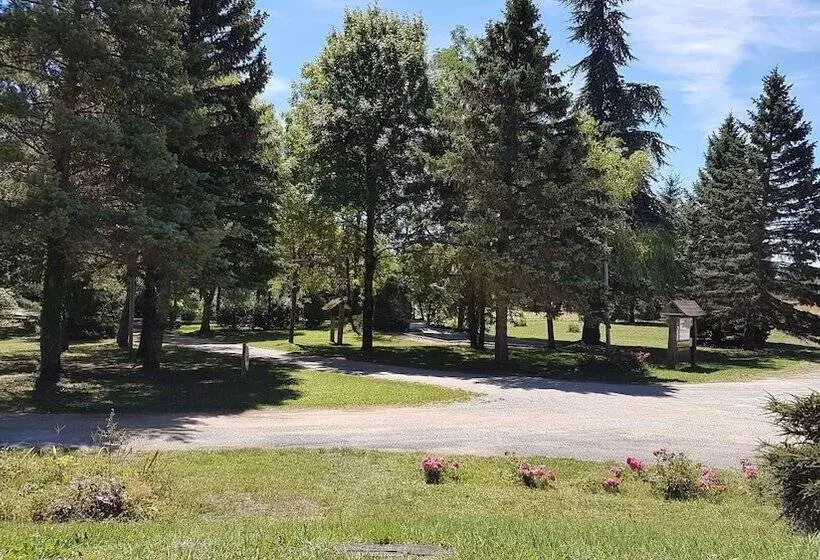 ホテル Au Tour De L Aveyron