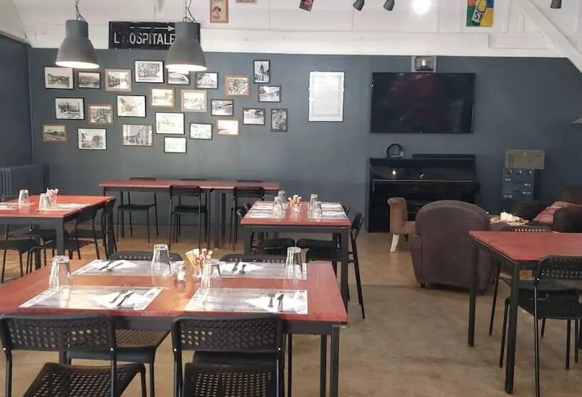 ホテル Au Tour De L Aveyron