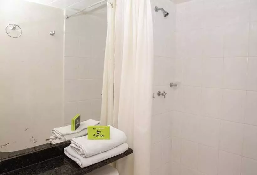 ホテル Ayenda 1131 Casa Valencia