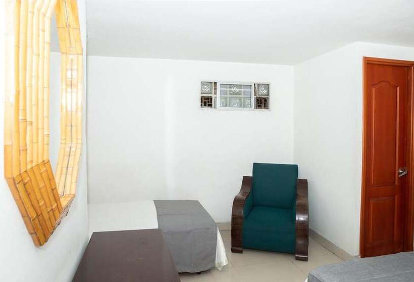 هتل Ayenda 1131 Casa Valencia