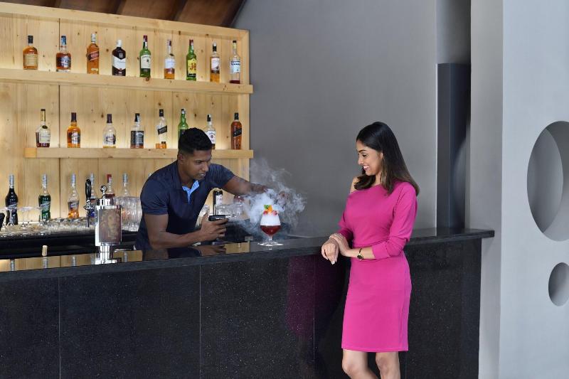 Отель Sheraton Kosgoda Turtle Beach Resort