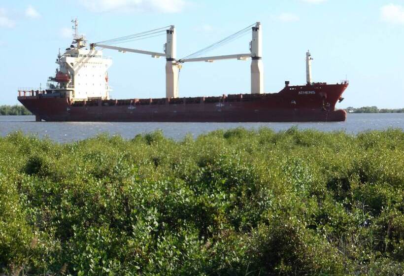 فندق Zalala Beach Lodge