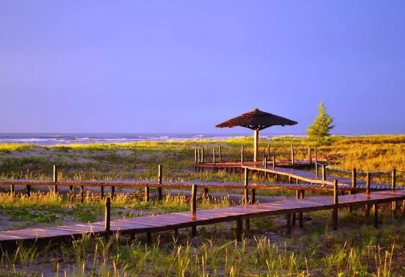 Hotelli Zalala Beach Lodge